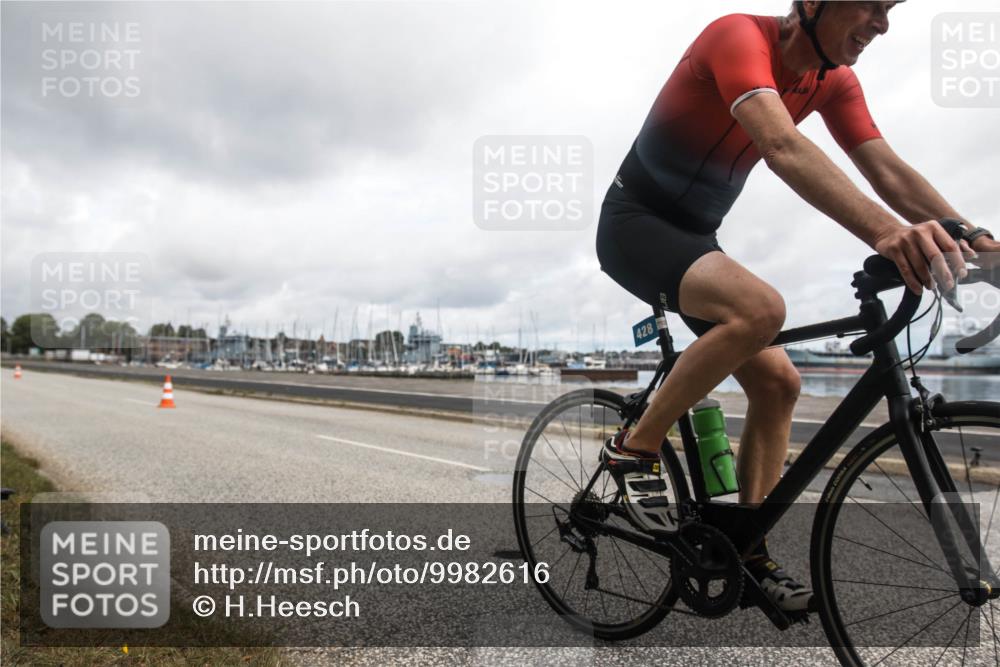 16.08.2026 - KN Förde Triathlon 2026 H.Heesch http://msf.ph/oto/9982616 16.08.2026 11:53:51 Radfahren 438 meine-sportfotos.de