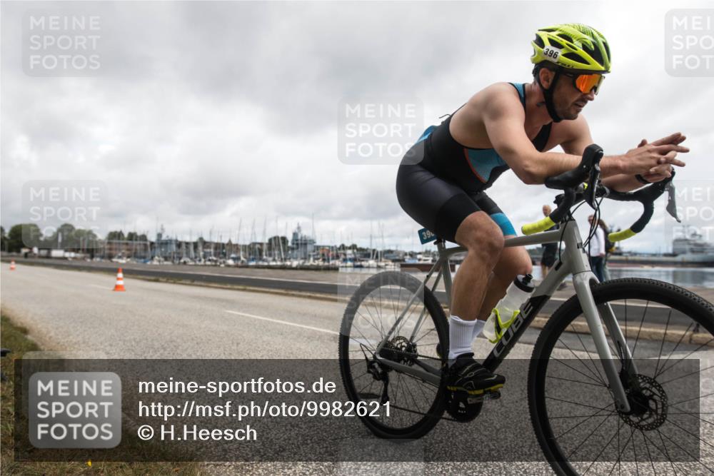 16.08.2026 - KN Förde Triathlon 2026 H.Heesch http://msf.ph/oto/9982621 16.08.2026 11:55:27 Radfahren  meine-sportfotos.de