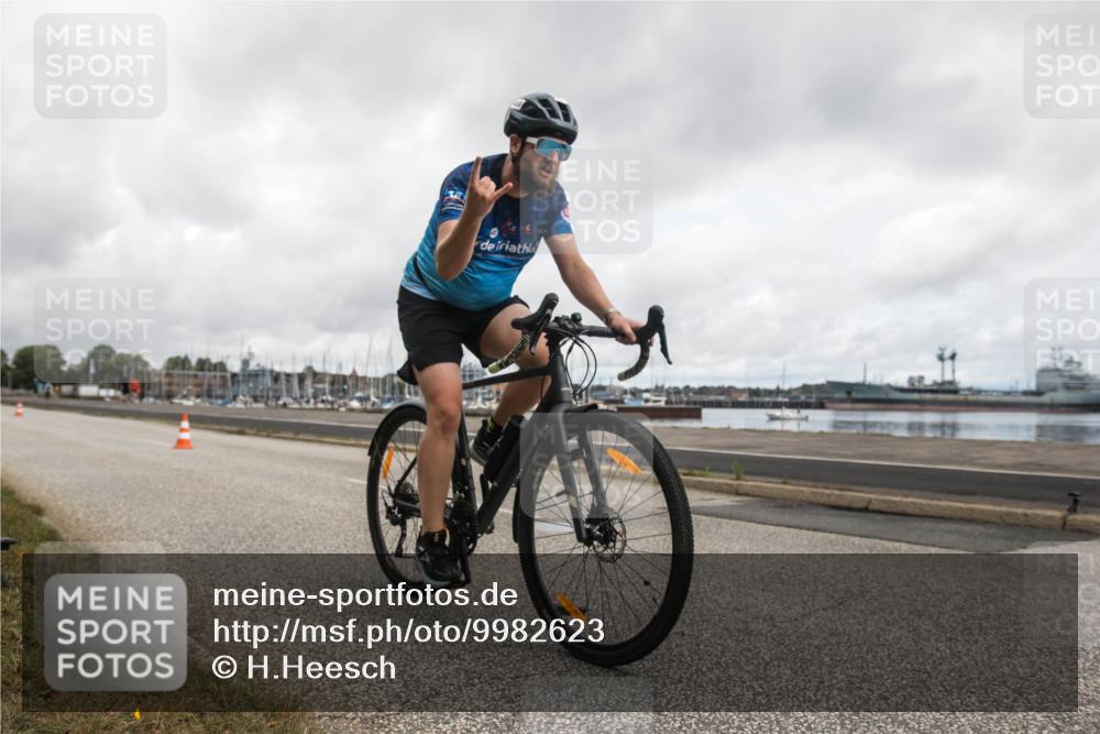 16.08.2026 - KN Förde Triathlon 2026 H.Heesch http://msf.ph/oto/9982623 16.08.2026 11:56:37 Radfahren  meine-sportfotos.de