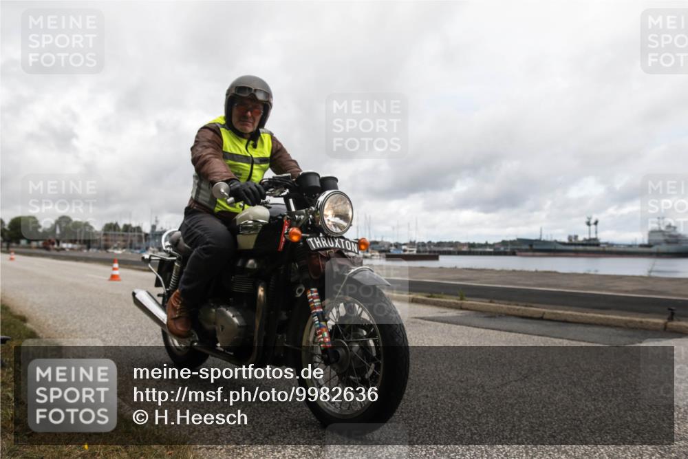 16.08.2026 - KN Förde Triathlon 2026 H.Heesch http://msf.ph/oto/9982636 16.08.2026 12:02:08 Radfahren  meine-sportfotos.de