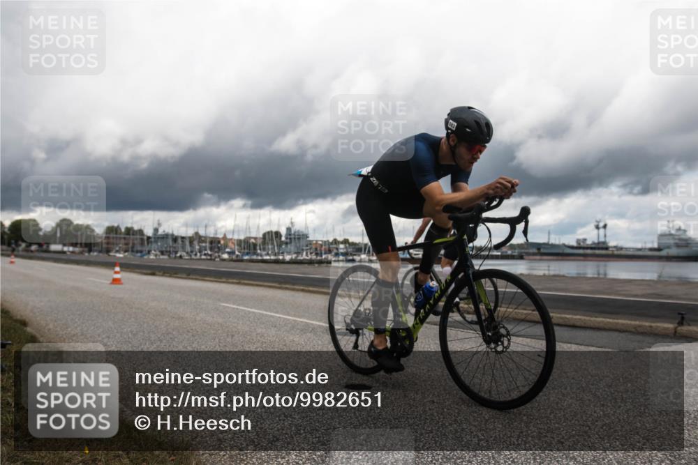 16.08.2026 - KN Förde Triathlon 2026 H.Heesch http://msf.ph/oto/9982651 16.08.2026 12:45:23 Radfahren 503 meine-sportfotos.de