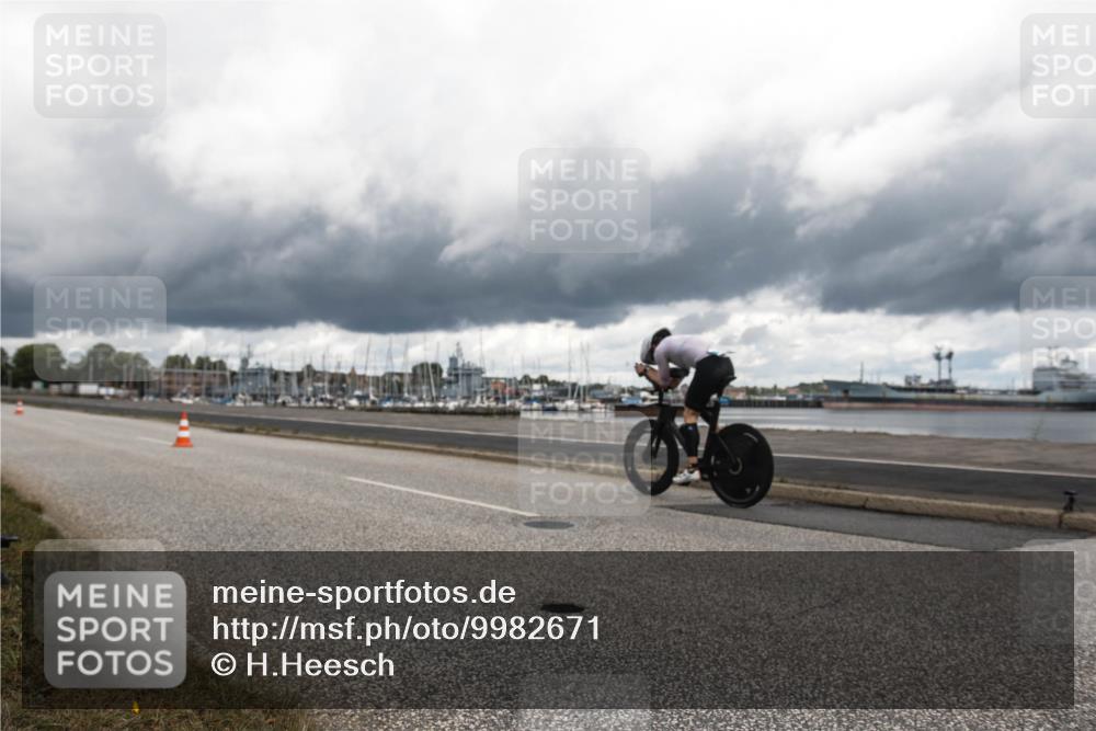 16.08.2026 - KN Förde Triathlon 2026 H.Heesch http://msf.ph/oto/9982671 16.08.2026 12:48:31 Radfahren 522, 530 meine-sportfotos.de