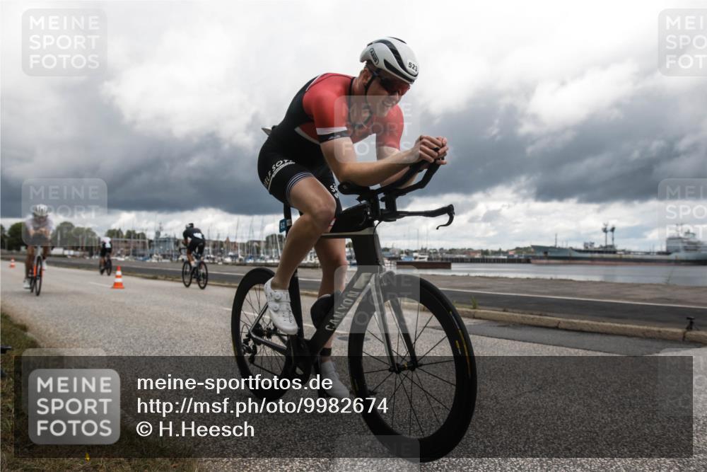 16.08.2026 - KN Förde Triathlon 2026 H.Heesch http://msf.ph/oto/9982674 16.08.2026 12:48:41 Radfahren 506, 514, 523, 525, 526 meine-sportfotos.de