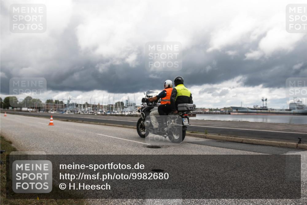 16.08.2026 - KN Förde Triathlon 2026 H.Heesch http://msf.ph/oto/9982680 16.08.2026 12:49:29 Radfahren 528, 531 meine-sportfotos.de
