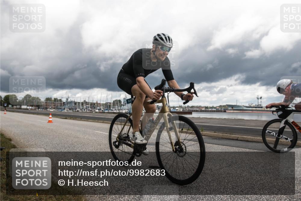 16.08.2026 - KN Förde Triathlon 2026 H.Heesch http://msf.ph/oto/9982683 16.08.2026 12:49:38 Radfahren 501, 540, 542, 543, 551 meine-sportfotos.de