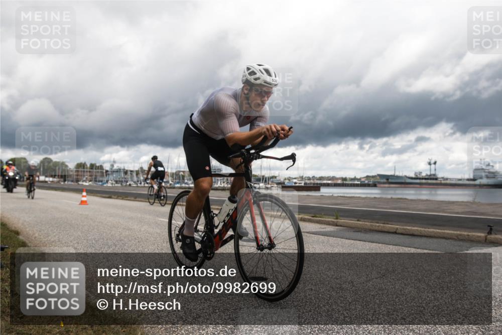 16.08.2026 - KN Förde Triathlon 2026 H.Heesch http://msf.ph/oto/9982699 16.08.2026 12:51:07 Radfahren 522, 524, 544, 547, 556 meine-sportfotos.de