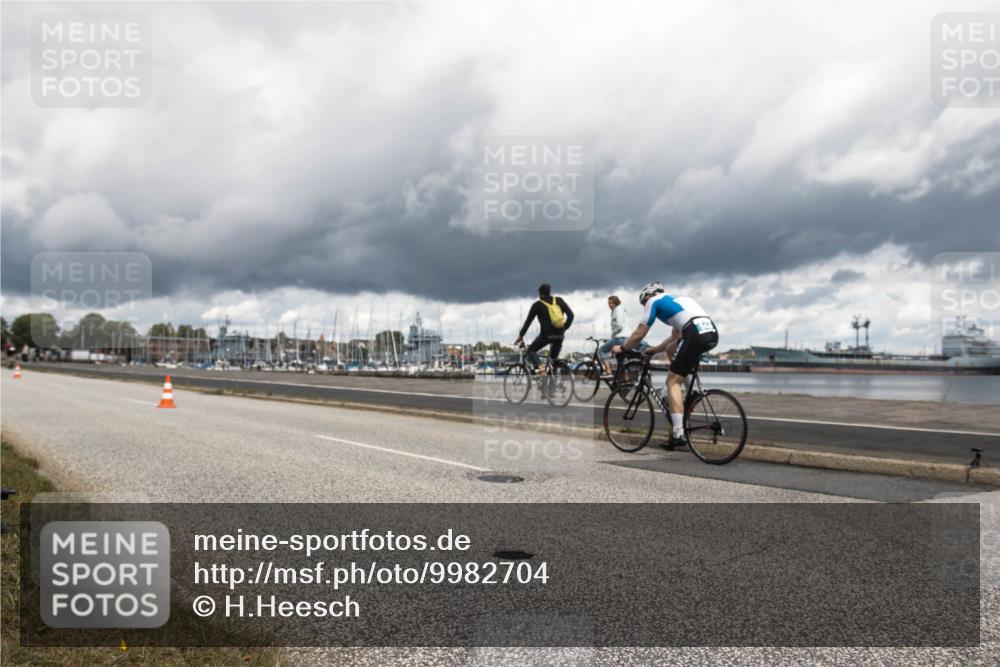 16.08.2026 - KN Förde Triathlon 2026 H.Heesch http://msf.ph/oto/9982704 16.08.2026 12:51:14 Radfahren 544 meine-sportfotos.de
