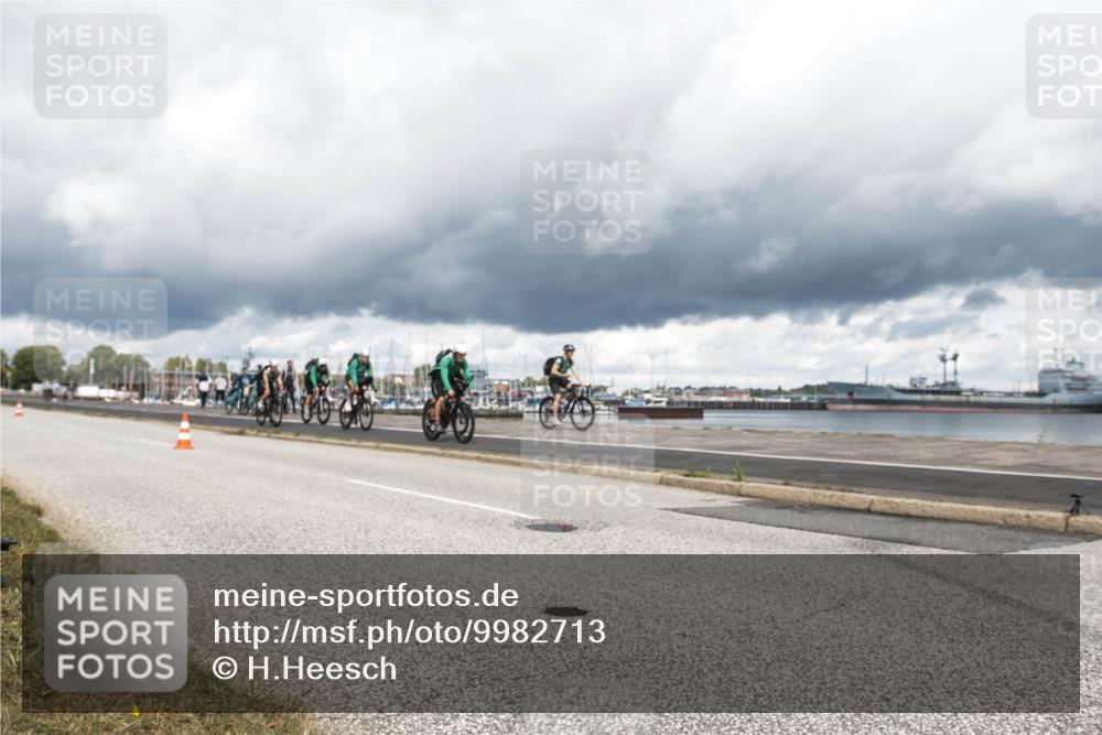 16.08.2026 - KN Förde Triathlon 2026 H.Heesch http://msf.ph/oto/9982713 16.08.2026 12:52:08 Radfahren 505, 531 meine-sportfotos.de