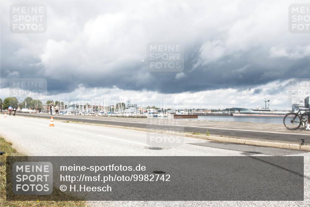16.08.2026 - KN Förde Triathlon 2026 H.Heesch http://msf.ph/oto/9982742 16.08.2026 12:53:03 Radfahren 502, 535, 548, 559, 587, 733 meine-sportfotos.de