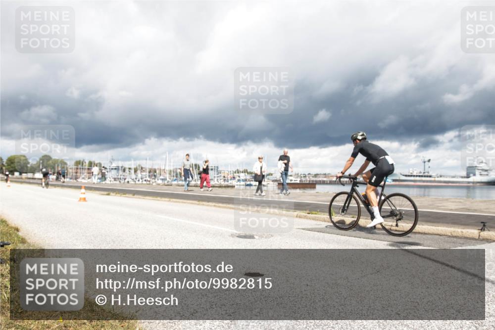 16.08.2026 - KN Förde Triathlon 2026 H.Heesch http://msf.ph/oto/9982815 16.08.2026 12:53:54 Radfahren 557, 573 meine-sportfotos.de