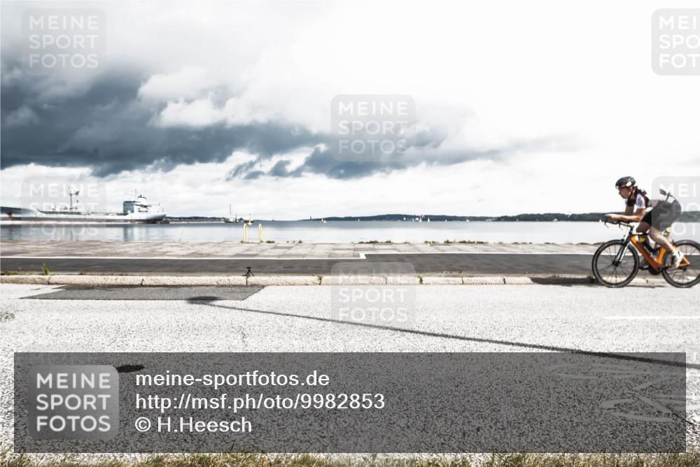 16.08.2026 - KN Förde Triathlon 2026 H.Heesch http://msf.ph/oto/9982853 16.08.2026 12:55:19 Radfahren 502, 514, 572, 706, 711 meine-sportfotos.de