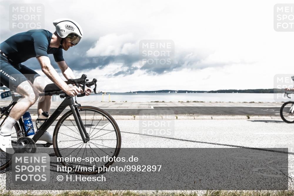 16.08.2026 - KN Förde Triathlon 2026 H.Heesch http://msf.ph/oto/9982897 16.08.2026 12:56:29 Radfahren 508, 528, 540, 571, 584, 611, 715 meine-sportfotos.de