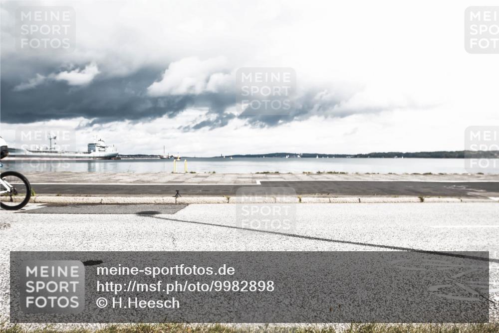 16.08.2026 - KN Förde Triathlon 2026 H.Heesch http://msf.ph/oto/9982898 16.08.2026 12:56:30 Radfahren 508, 528, 571, 584, 611, 715 meine-sportfotos.de