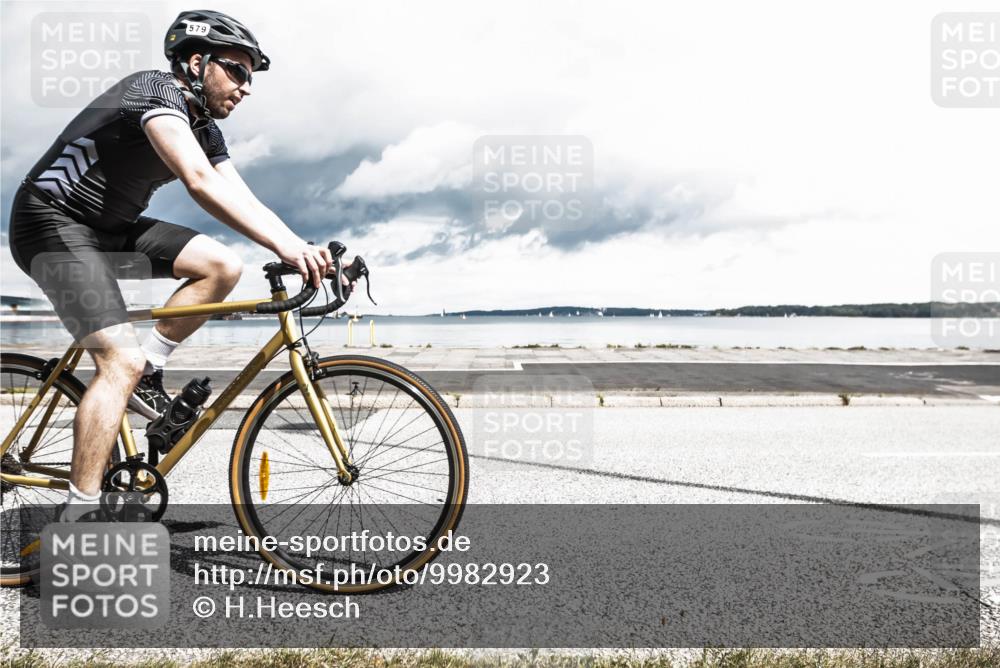 16.08.2026 - KN Förde Triathlon 2026 H.Heesch http://msf.ph/oto/9982923 16.08.2026 12:57:07 Radfahren 519, 523, 527, 530, 543, 579, 581 meine-sportfotos.de