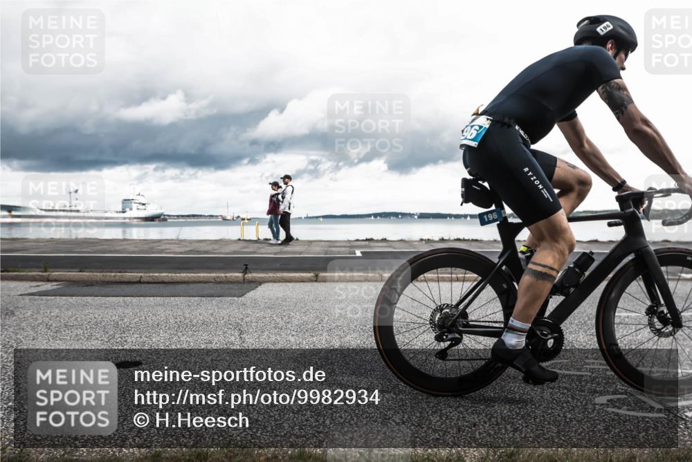 16.08.2026 - KN Förde Triathlon 2026 H.Heesch http://msf.ph/oto/9982934 16.08.2026 12:57:27 Radfahren 196, 514, 520, 565, 578, 591, 605 meine-sportfotos.de