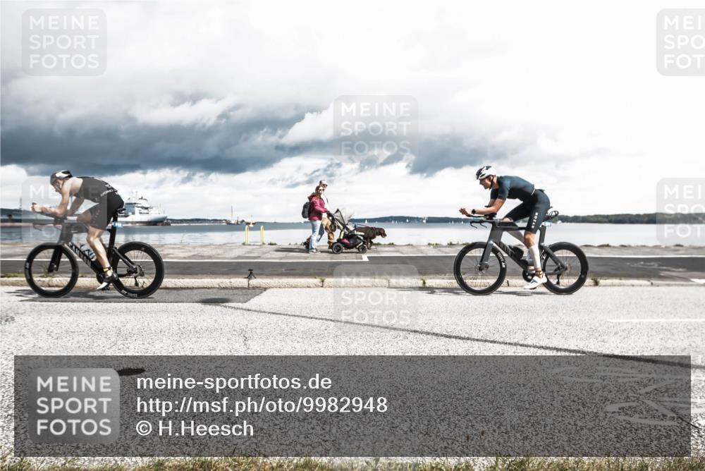 16.08.2026 - KN Förde Triathlon 2026 H.Heesch http://msf.ph/oto/9982948 16.08.2026 12:57:59 Radfahren 510, 513, 525, 589, 602, 729 meine-sportfotos.de