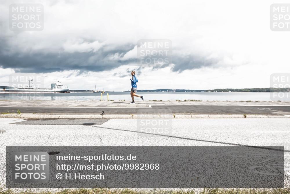 16.08.2026 - KN Förde Triathlon 2026 H.Heesch http://msf.ph/oto/9982968 16.08.2026 12:58:18 Radfahren 524, 551, 590, 594, 597, 607, 709, 743 meine-sportfotos.de