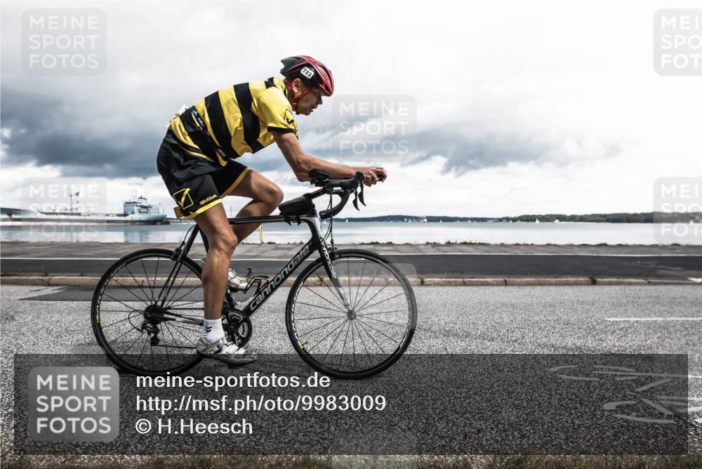 16.08.2026 - KN Förde Triathlon 2026 H.Heesch http://msf.ph/oto/9983009 16.08.2026 12:59:09 Radfahren 501, 530, 718, 723, 731, 745 meine-sportfotos.de