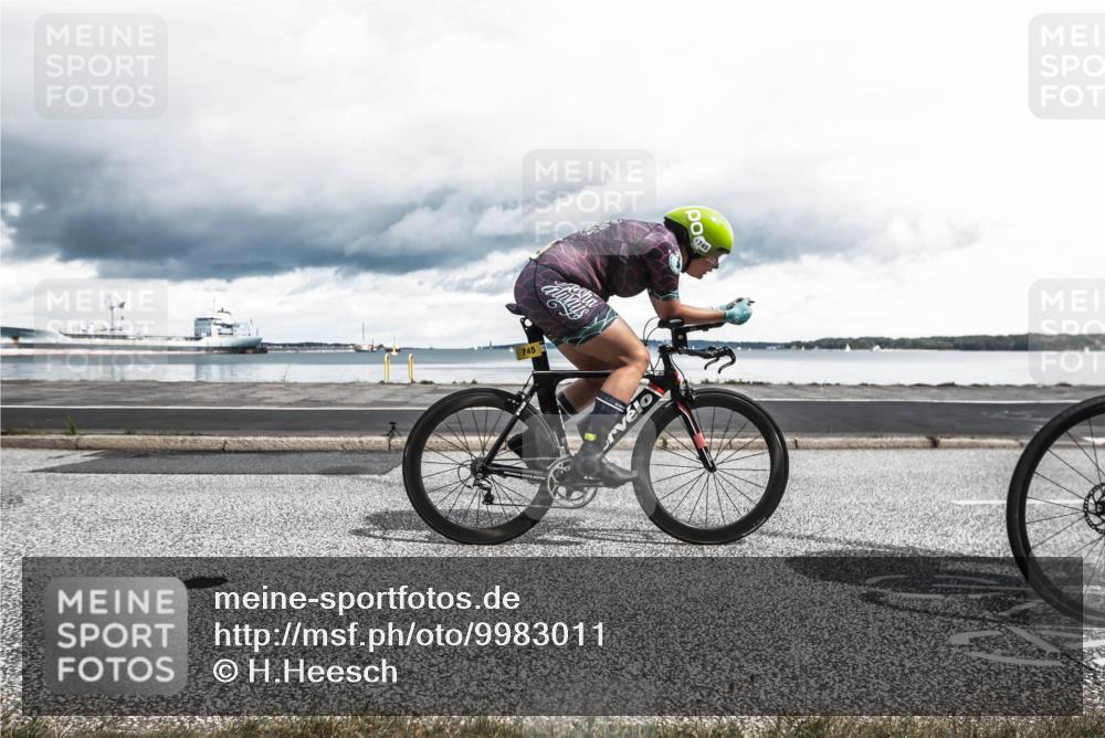 16.08.2026 - KN Förde Triathlon 2026 H.Heesch http://msf.ph/oto/9983011 16.08.2026 12:59:12 Radfahren 501, 530, 718, 731, 745 meine-sportfotos.de