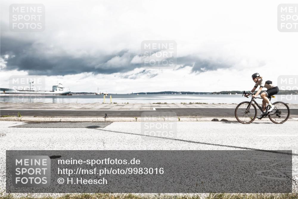 16.08.2026 - KN Förde Triathlon 2026 H.Heesch http://msf.ph/oto/9983016 16.08.2026 12:59:21 Radfahren 527, 541, 584, 730 meine-sportfotos.de