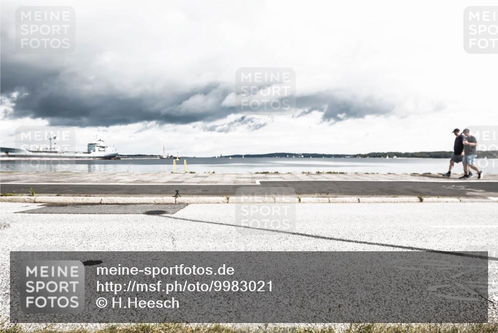 16.08.2026 - KN Förde Triathlon 2026 H.Heesch http://msf.ph/oto/9983021 16.08.2026 12:59:27 Radfahren 519, 541, 710 meine-sportfotos.de