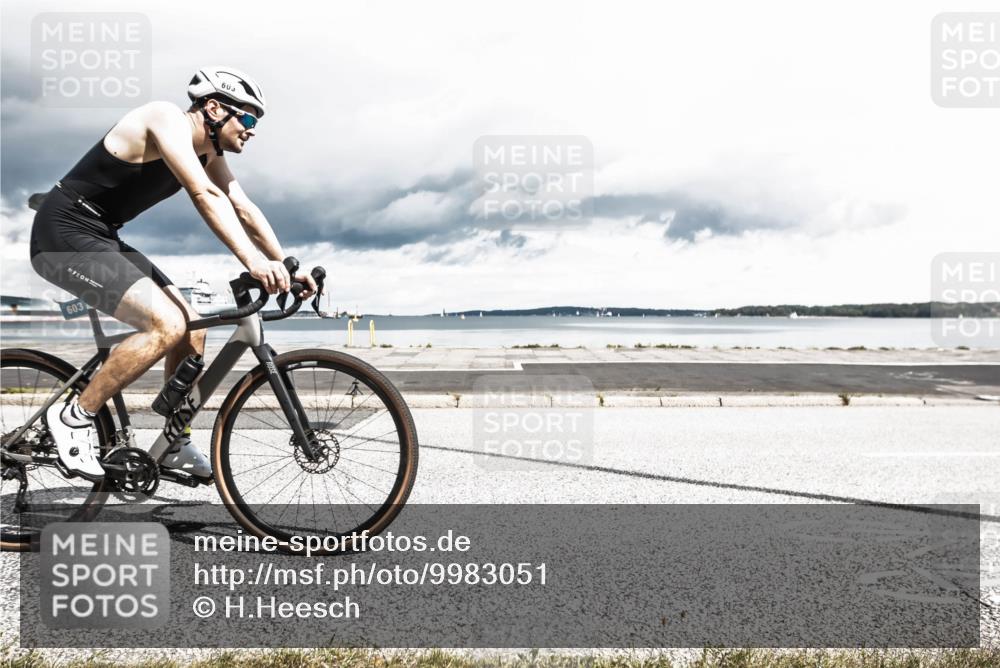 16.08.2026 - KN Förde Triathlon 2026 H.Heesch http://msf.ph/oto/9983051 16.08.2026 12:59:51 Radfahren 506, 510, 553, 581, 599, 603, 605 meine-sportfotos.de