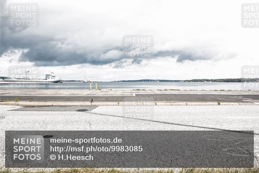 16.08.2026 - KN Förde Triathlon 2026 H.Heesch http://msf.ph/oto/9983085 16.08.2026 13:00:17 Radfahren 576, 732, 735 meine-sportfotos.de