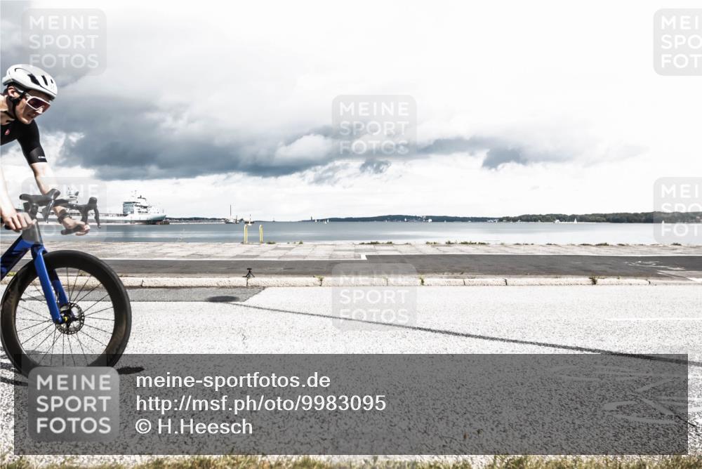 16.08.2026 - KN Förde Triathlon 2026 H.Heesch http://msf.ph/oto/9983095 16.08.2026 13:00:24 Radfahren 551, 578, 602, 701, 732, 735, 736 meine-sportfotos.de