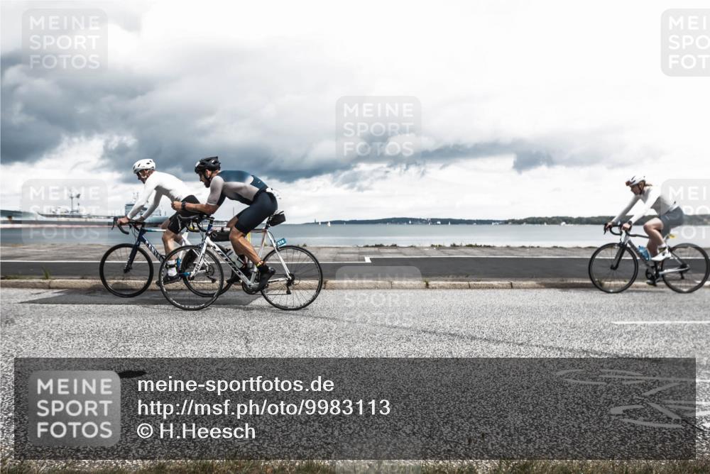 16.08.2026 - KN Förde Triathlon 2026 H.Heesch http://msf.ph/oto/9983113 16.08.2026 13:01:19 Radfahren 726 meine-sportfotos.de