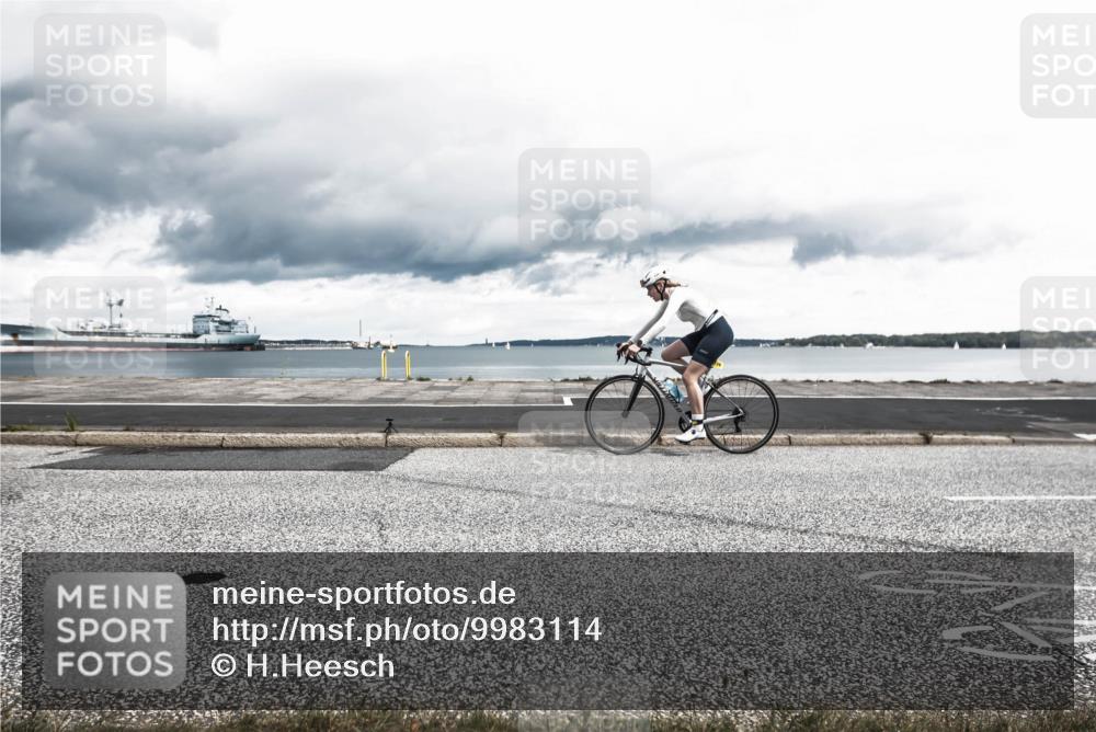 16.08.2026 - KN Förde Triathlon 2026 H.Heesch http://msf.ph/oto/9983114 16.08.2026 13:01:19 Radfahren 726 meine-sportfotos.de