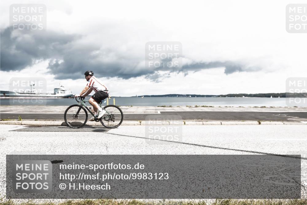 16.08.2026 - KN Förde Triathlon 2026 H.Heesch http://msf.ph/oto/9983123 16.08.2026 13:01:32 Radfahren 504, 522, 595, 606, 610 meine-sportfotos.de