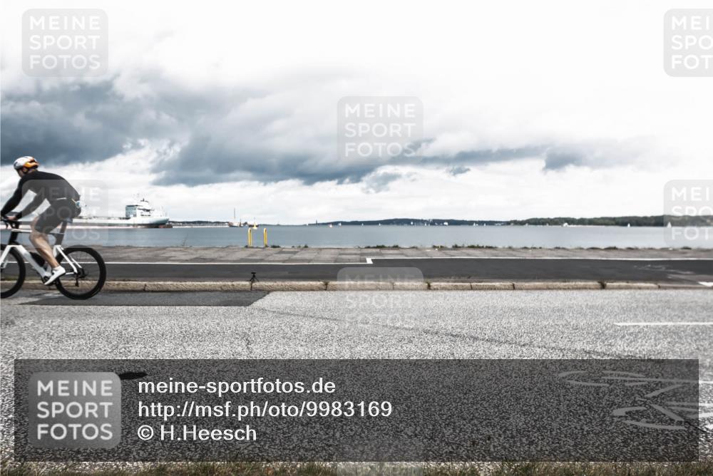 16.08.2026 - KN Förde Triathlon 2026 H.Heesch http://msf.ph/oto/9983169 16.08.2026 13:02:26 Radfahren 506, 559, 705, 742 meine-sportfotos.de