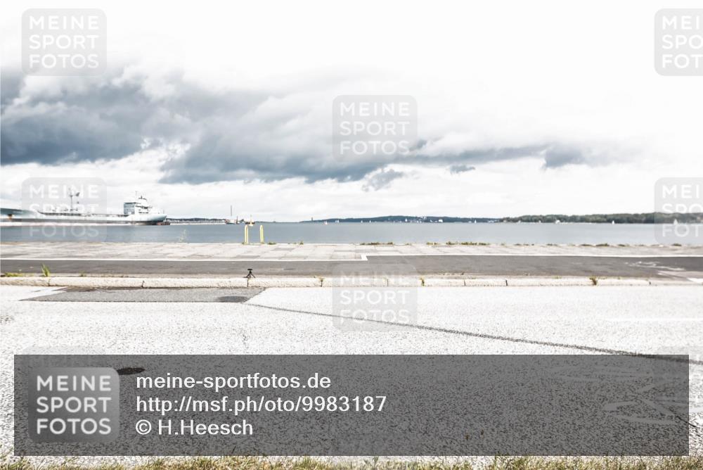 16.08.2026 - KN Förde Triathlon 2026 H.Heesch http://msf.ph/oto/9983187 16.08.2026 13:02:45 Radfahren 557, 701, 707 meine-sportfotos.de