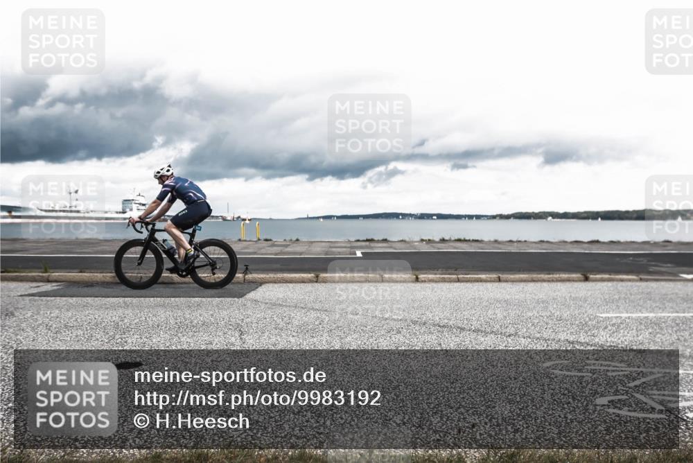 16.08.2026 - KN Förde Triathlon 2026 H.Heesch http://msf.ph/oto/9983192 16.08.2026 13:03:00 Radfahren 512, 587, 702, 736 meine-sportfotos.de