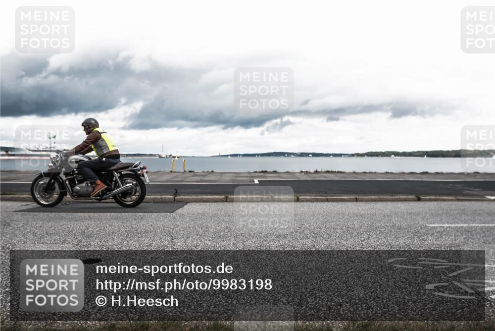 16.08.2026 - KN Förde Triathlon 2026 H.Heesch http://msf.ph/oto/9983198 16.08.2026 13:03:13 Radfahren 556, 706, 747 meine-sportfotos.de
