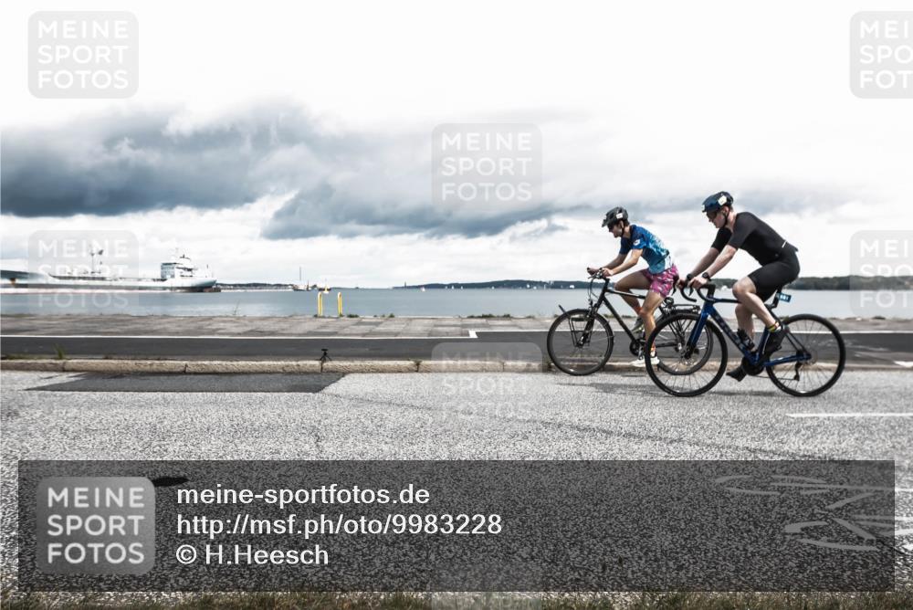 16.08.2026 - KN Förde Triathlon 2026 H.Heesch http://msf.ph/oto/9983228 16.08.2026 13:03:54 Radfahren 561, 580, 719, 726, 733 meine-sportfotos.de