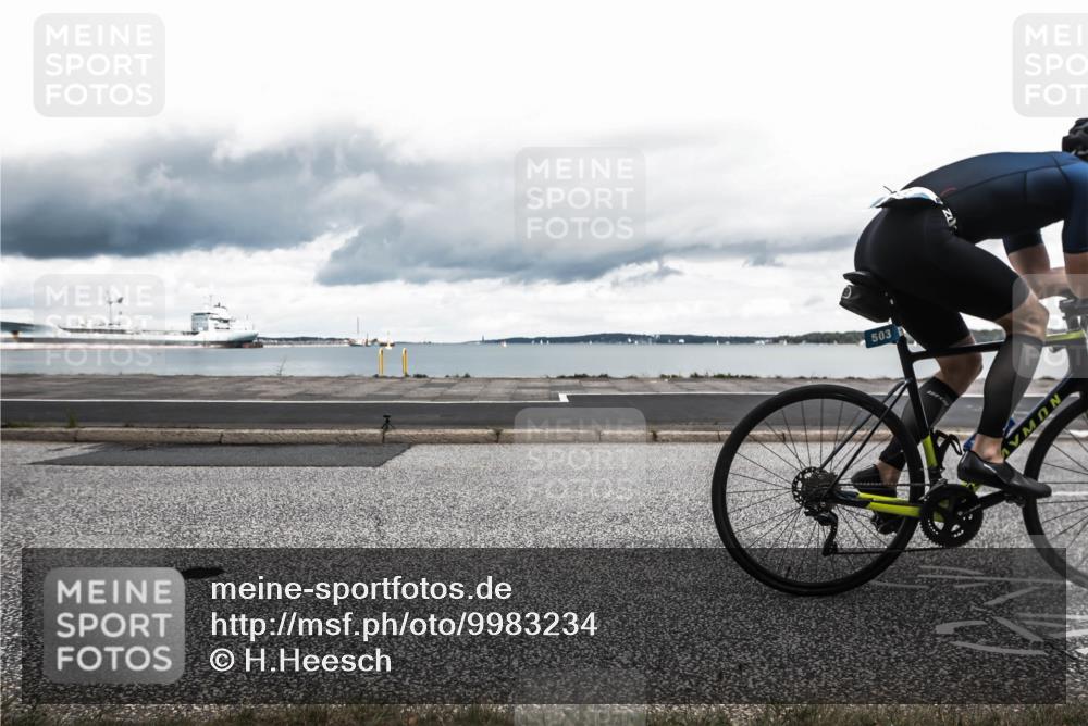 16.08.2026 - KN Förde Triathlon 2026 H.Heesch http://msf.ph/oto/9983234 16.08.2026 13:04:01 Radfahren 503, 539, 608, 703, 733 meine-sportfotos.de