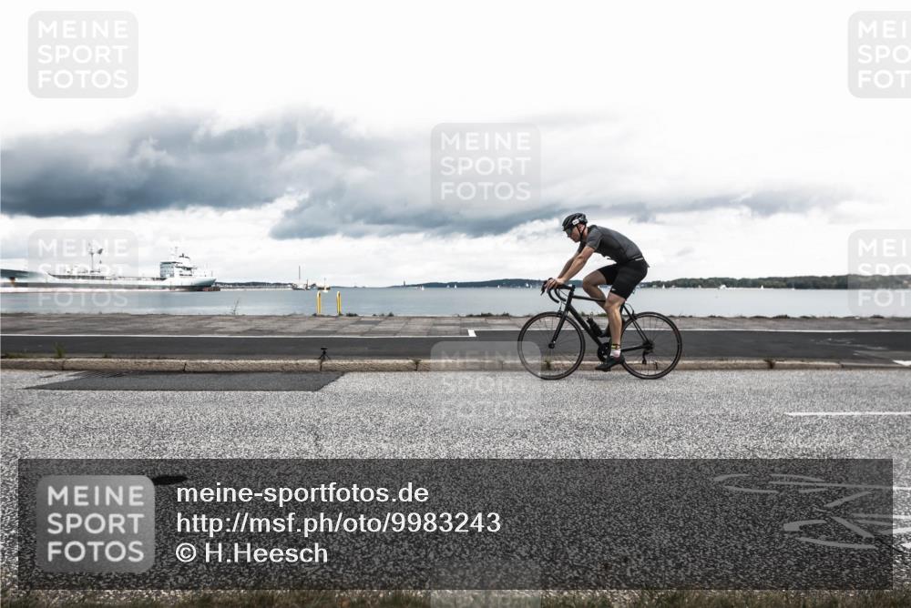 16.08.2026 - KN Förde Triathlon 2026 H.Heesch http://msf.ph/oto/9983243 16.08.2026 13:04:12 Radfahren 515, 545, 571, 721 meine-sportfotos.de
