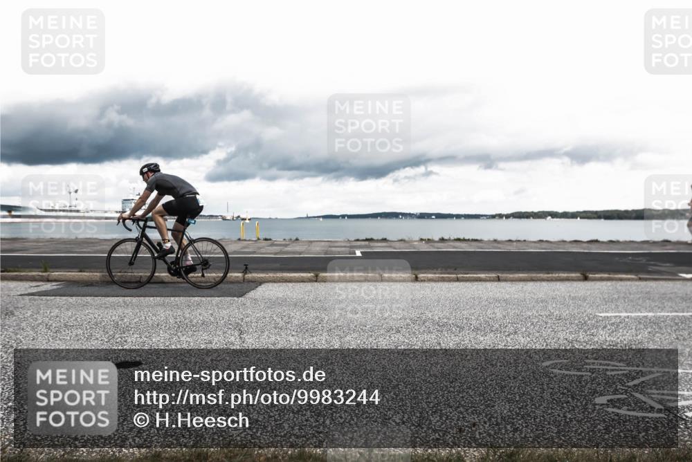 16.08.2026 - KN Förde Triathlon 2026 H.Heesch http://msf.ph/oto/9983244 16.08.2026 13:04:13 Radfahren 515, 571, 606, 721 meine-sportfotos.de