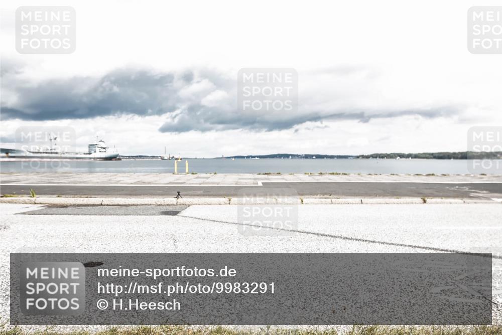 16.08.2026 - KN Förde Triathlon 2026 H.Heesch http://msf.ph/oto/9983291 16.08.2026 13:04:49 Radfahren 555, 705, 717, 727 meine-sportfotos.de