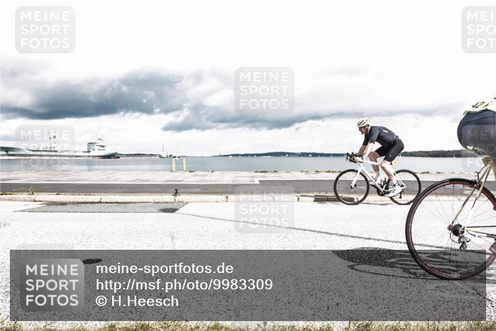 16.08.2026 - KN Förde Triathlon 2026 H.Heesch http://msf.ph/oto/9983309 16.08.2026 13:05:05 Radfahren 196, 502, 508, 708, 724, 740, 742 meine-sportfotos.de