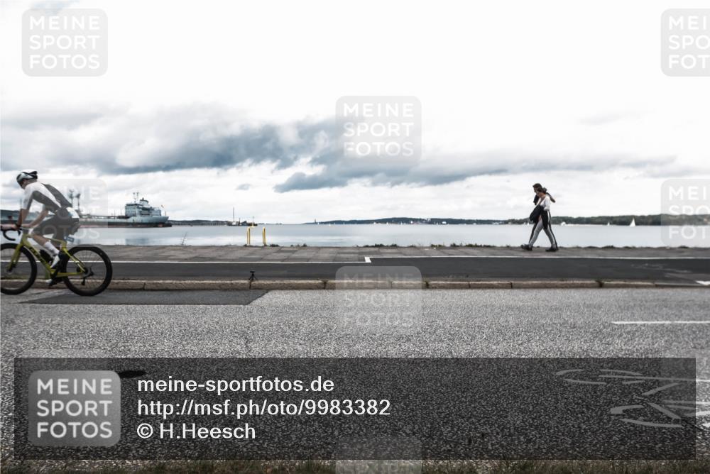 16.08.2026 - KN Förde Triathlon 2026 H.Heesch http://msf.ph/oto/9983382 16.08.2026 13:06:53 Radfahren 520, 583, 723 meine-sportfotos.de