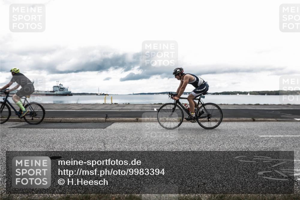 16.08.2026 - KN Förde Triathlon 2026 H.Heesch http://msf.ph/oto/9983394 16.08.2026 13:07:18 Radfahren 507, 724, 740 meine-sportfotos.de