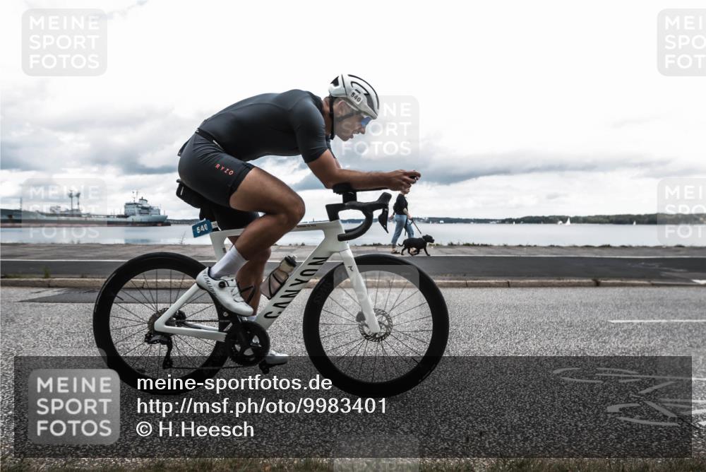 16.08.2026 - KN Förde Triathlon 2026 H.Heesch http://msf.ph/oto/9983401 16.08.2026 13:07:29 Radfahren 196, 511, 513, 540, 605, 611, 718, 735 meine-sportfotos.de