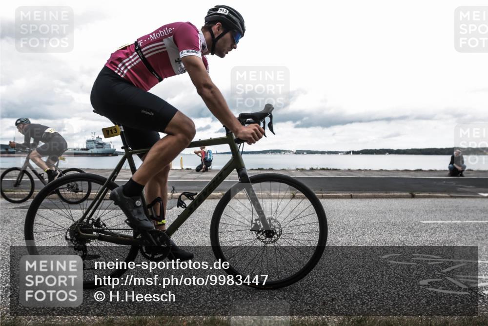 16.08.2026 - KN Förde Triathlon 2026 H.Heesch http://msf.ph/oto/9983447 16.08.2026 13:08:57 Radfahren 591, 600, 713, 714, 725 meine-sportfotos.de