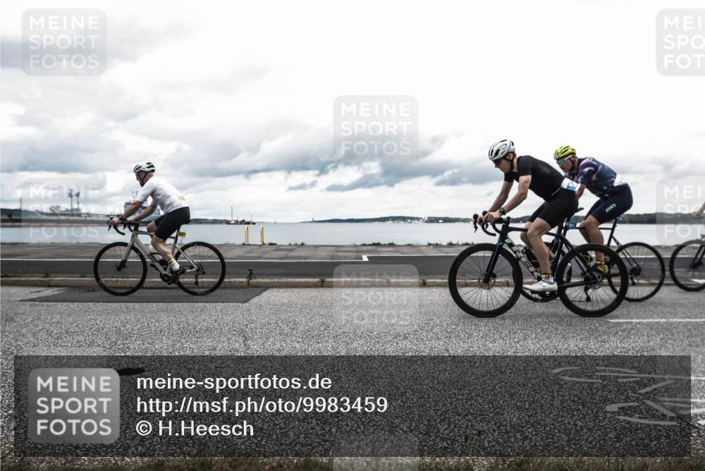 16.08.2026 - KN Förde Triathlon 2026 H.Heesch http://msf.ph/oto/9983459 16.08.2026 13:09:24 Radfahren 557, 558, 559, 578, 720, 729, 737 meine-sportfotos.de