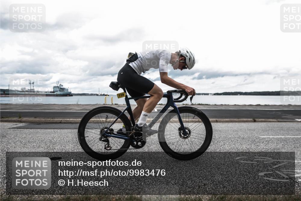 16.08.2026 - KN Förde Triathlon 2026 H.Heesch http://msf.ph/oto/9983476 16.08.2026 13:10:00 Radfahren 524, 701, 704, 738 meine-sportfotos.de