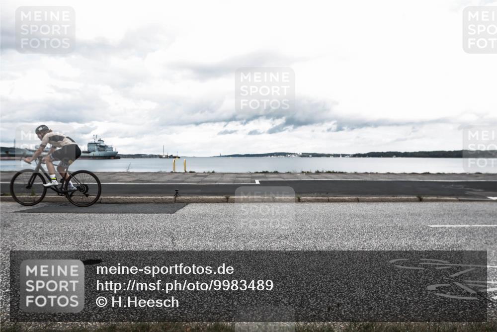 16.08.2026 - KN Förde Triathlon 2026 H.Heesch http://msf.ph/oto/9983489 16.08.2026 13:10:32 Radfahren 574, 603 meine-sportfotos.de