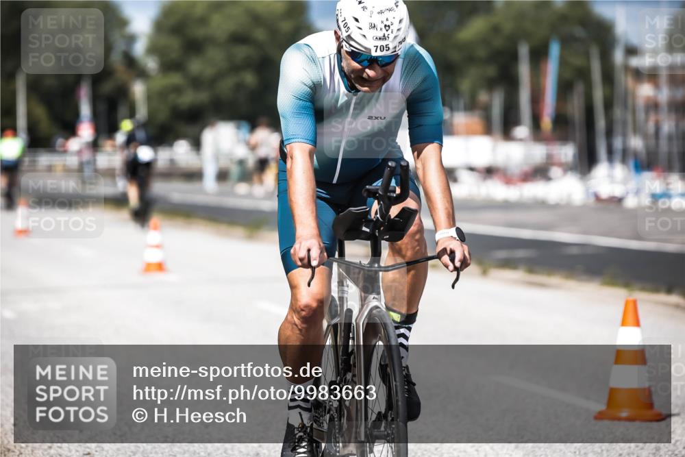 16.08.2026 - KN Förde Triathlon 2026 H.Heesch http://msf.ph/oto/9983663 16.08.2026 12:55:13 Radfahren 705, 706, 711, 733 meine-sportfotos.de