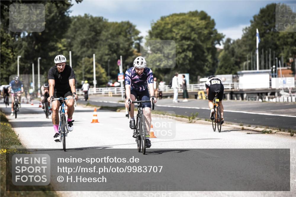 16.08.2026 - KN Förde Triathlon 2026 H.Heesch http://msf.ph/oto/9983707 16.08.2026 12:55:24 Radfahren 502, 546, 572, 587, 719, 720 meine-sportfotos.de